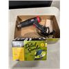 Image 1 : Sander and heat gun