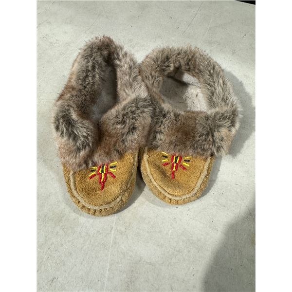 Youth moccasins