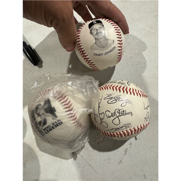Collectible baseballs