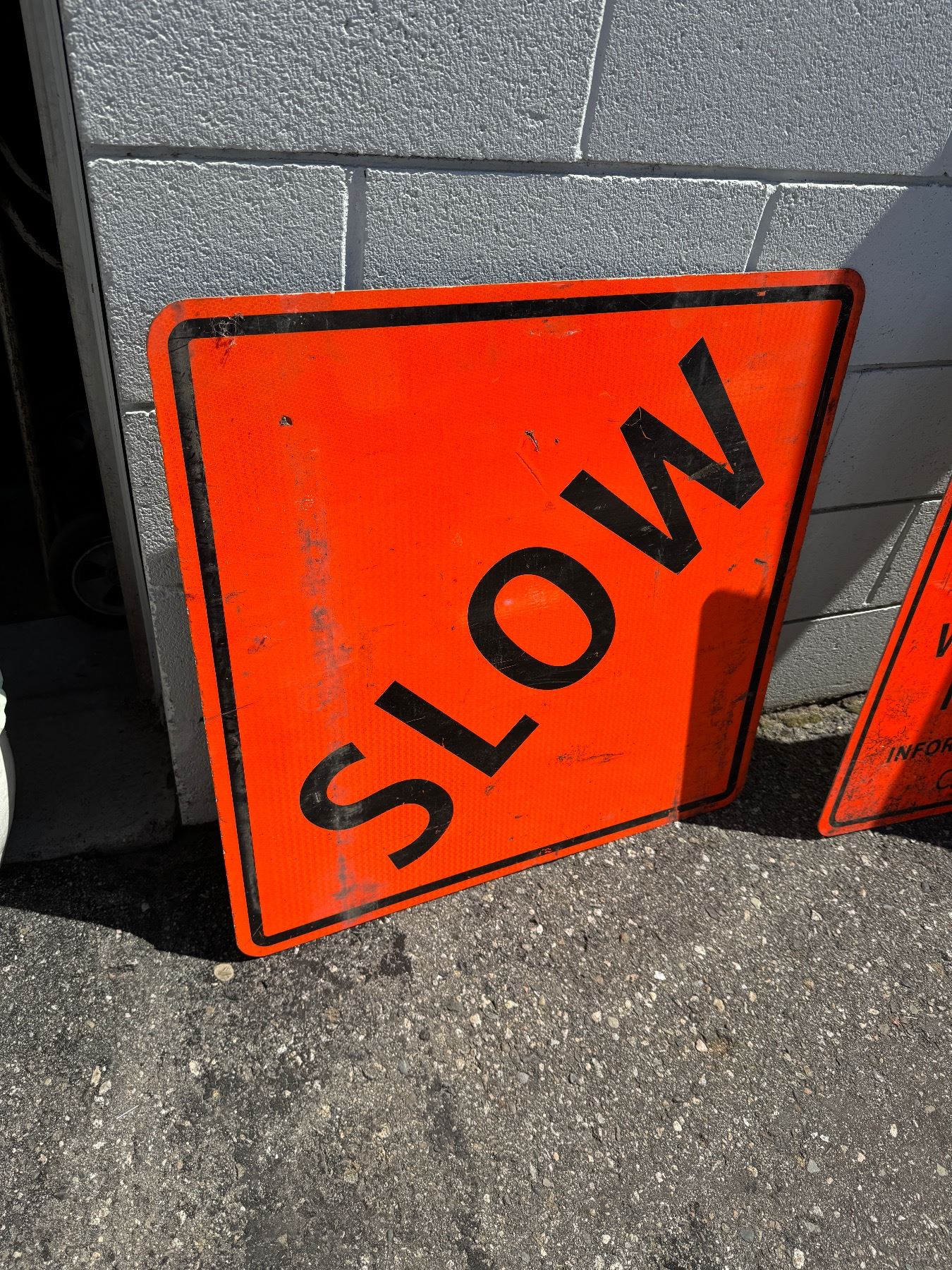 Slow Sign