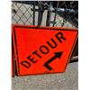 Image 1 : Detour sign