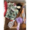 Image 1 : Kitchen items