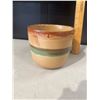 Image 1 : Pottery vase made in Italy