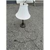 Image 1 : Lamp