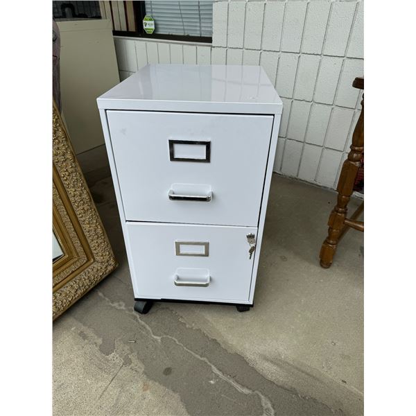 File cabinet with key