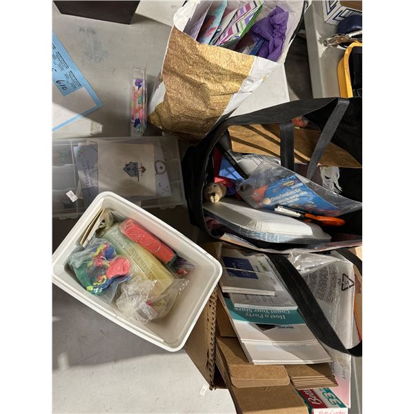 Crafting and party accessories