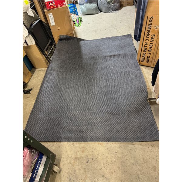 Outdoor mat 5'3"x7'