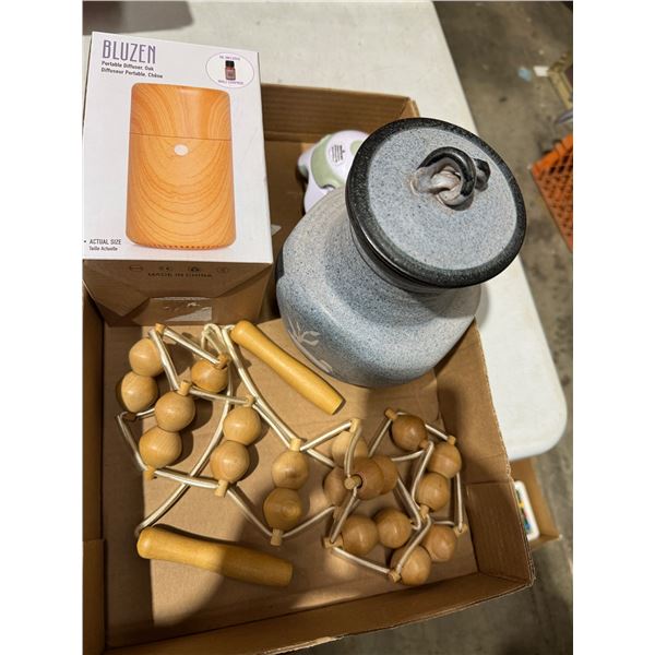 Portable diffuser,  pottery etc