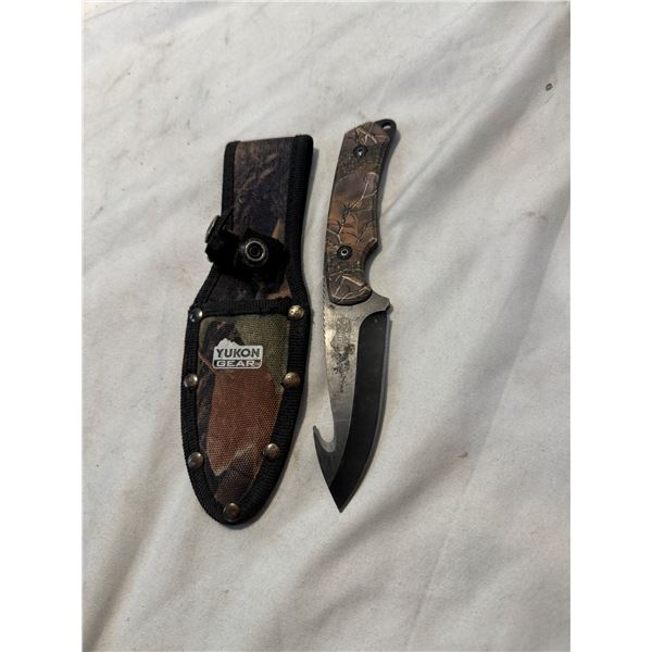 Yukon gear knife