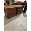 Image 1 : Two end tables