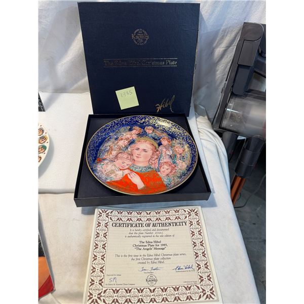 The Edna Hibel Christmas plate