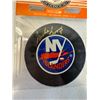 Image 2 : NY islanders puck