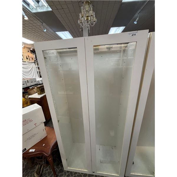 Large White Display Case With Glass Doors