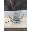 Image 2 : LAMPE DE TABLE 22” H