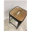 Image 2 : TABOURET  26” H