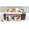 Image 1 : VINTAGE HOCKEY CARDS- BOX LOT OF 600+