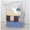 Image 1 : ASSORTED KNITTING SUPPLIES