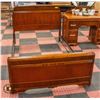 Image 1 : 1940'S WATERFALL/ART DECO STYLE BEDFRAME TWIN SIZE