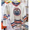 Image 1 : OILERS SIGNED NHL CCM BOYS L/XL JERSEY-ESTATE
