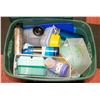 Image 1 : LARGE TOTE FULL OF ASSORTED TUPPERWARE LIKE