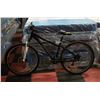 Image 1 : 24-SPEED SPECIALIZED ROCKHOPPER MOUNTAIN