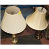 Image 1 : LOT OF 2 DIFFERENT BRASS LAMPS ROUGHLY 28" TALL