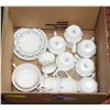 Image 1 : ESTATE ROYAL ALBERT MEMORY LANE 8 COFFEE CUPS,