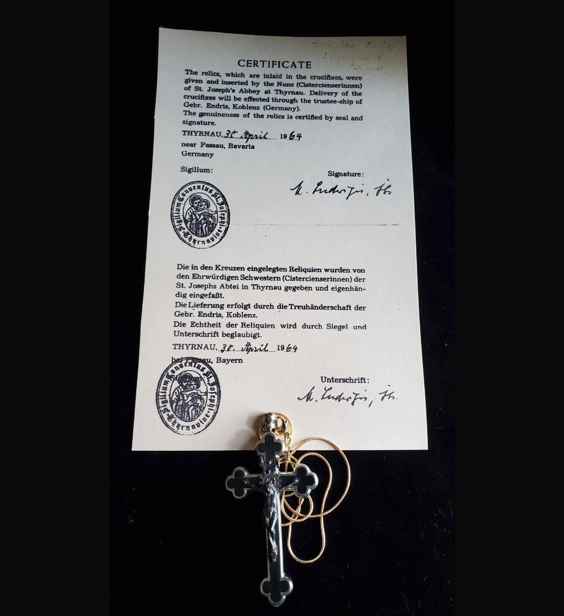 Superb Old Relic Cross With 7 Nice Relics Encased