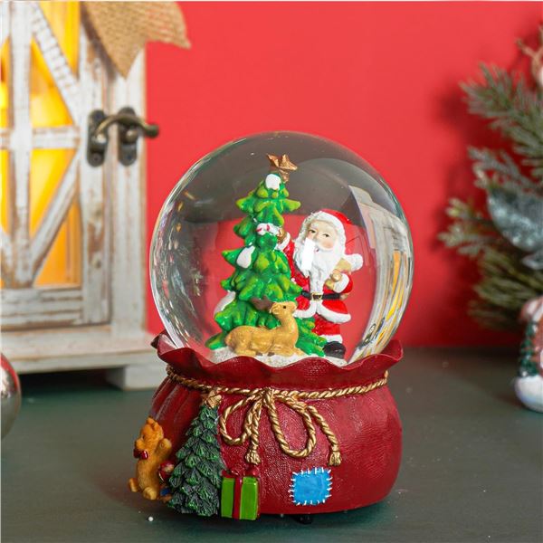 BRAND NEW CHRISTMAS SNOW GLOBE MUSIC BOX