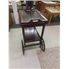 Image 2 : Tea Wagon - Mahogony with Removeable Top Glass + Tray