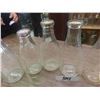 Image 4 : 8 Quart Milk Bottles
