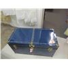 Image 2 : Trunk 16.5" x 18" x 34" 