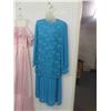 Image 6 : 4 Formal Vintage Dresses
