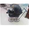 Image 1 : Wicker Whitney Lloydminster Doll Carriage