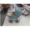 Image 1 : Vintage Wicker Carriage