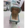Image 5 : Vintage Wicker Carriage