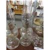 Image 4 : 4 Oil Lamps with Chimneys