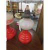 Image 2 : 4 Oil Lamps 