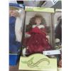 Image 3 : 4 Porcelain Dolls 16" Tall