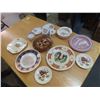 Image 1 : Hand Painted Clarice Cliff , Wedgewood, Royalty, Hand Painted Mexican Pottery , 