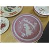 Image 2 : Hand Painted Clarice Cliff , Wedgewood, Royalty, Hand Painted Mexican Pottery , 