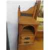 Image 6 : East Lake Dresser with Swing Mirror 20" x 42" x 68" 