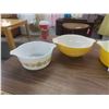 Image 4 : 4 Pyrex Casserole Dishes