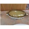 Image 3 : 3 Pyrex Casserole Dishes with Lids & Other Casserole Dish