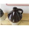 Image 6 : 2 Stoneware Jugs ; 1 Gal + 1/2 Gal 