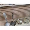 Image 1 : 2 Kerosene Reservoirs + 2 Gas Lamps