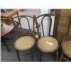 Image 4 : 6 Bentwood Chairs