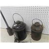 Image 3 : 2 Kerosene Cans & Oil Squirt Can
