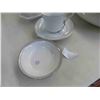 Image 5 : Covered Veggie Bowl, Gravy Boat, Cups, Saucers, plus more
