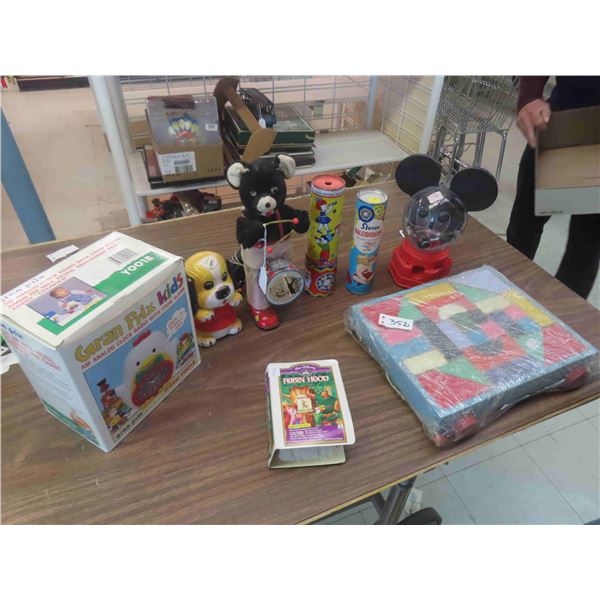 Vintage Toys ; Battery Drumming Bear, Mickey Mouse Gumball, Kaleidoscope, 